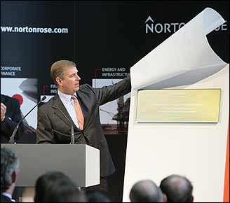 200762712716_ukti-jun07-gallery-norton-2.jpg 200762712716_ukti-jun07-gallery-norton-2.jpg