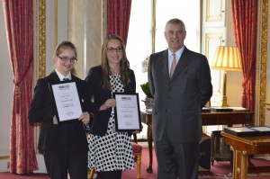 Sophie Brock receives her TeenTech award