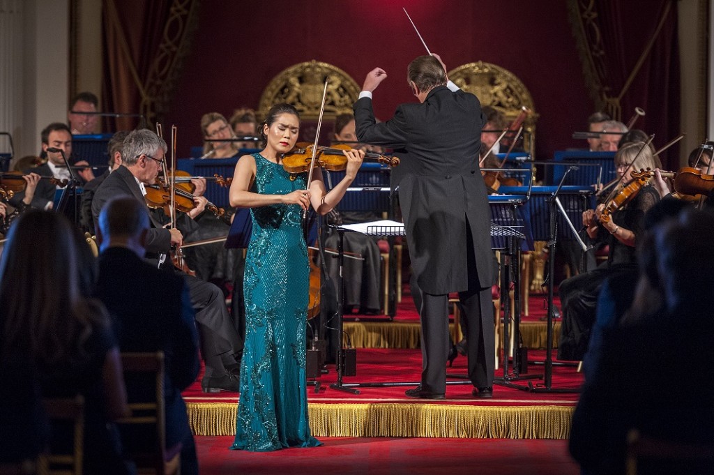 The Royal Philharmonic Orchestra hosts a reception, concert and dinner at Buckingham Palace. Solo violinist Esther Yoo. Attended by HRH The Duke of Edinburgh, 21st March 2018 Photography by Fergus Burnett Accreditation required with all use - 'fergusburn